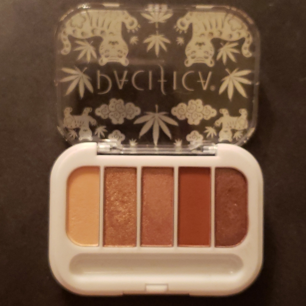 Pacifica Wild Hemp Eyeshadow Palette